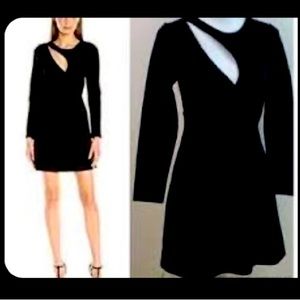 Black dress. Kendall+Kylie. Size XS. New with tags